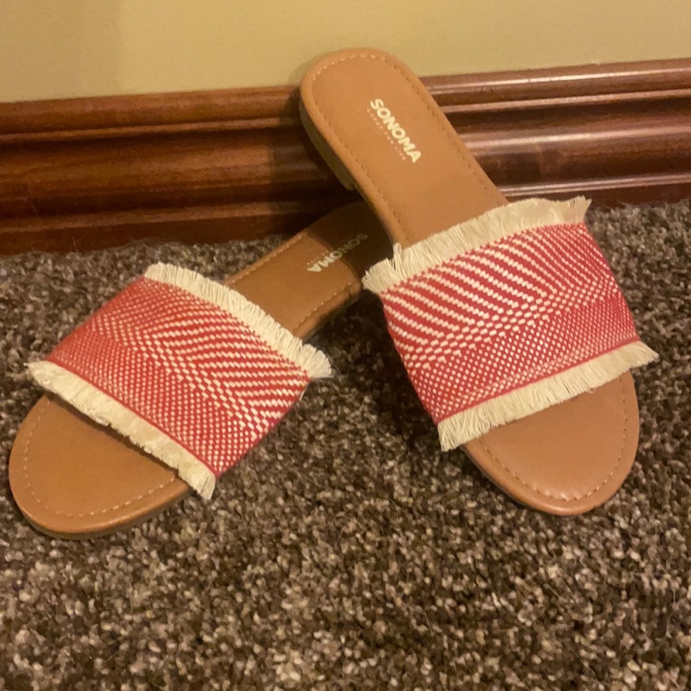 NWOT Sonoma Boho Sandals